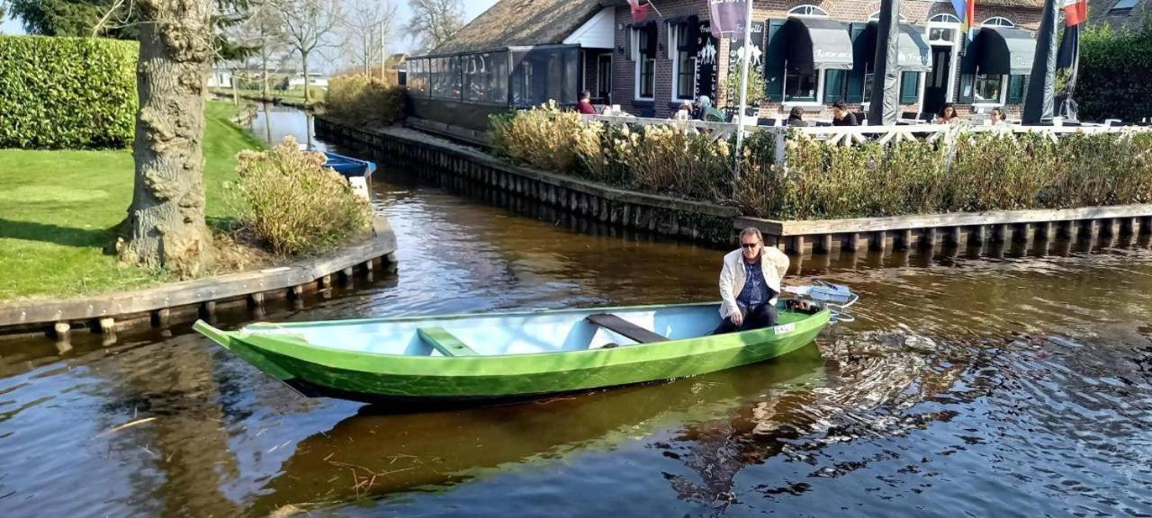 De Galeriet Giethoorn Bed & Breakfast Bagian luar foto