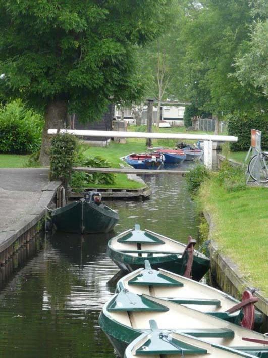 De Galeriet Giethoorn Bed & Breakfast Bagian luar foto