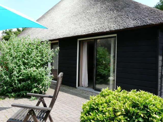 De Galeriet Giethoorn Bed & Breakfast Bagian luar foto